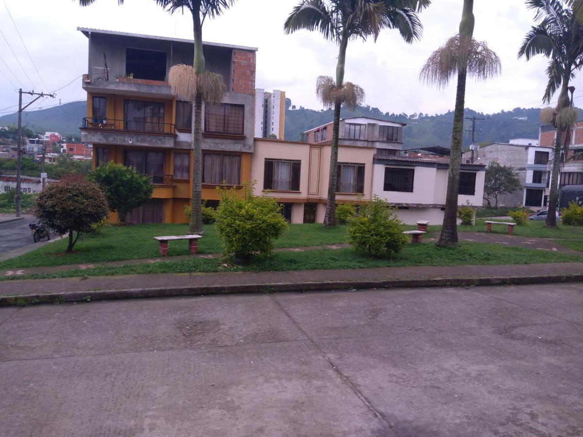 Apartamento Nomadas Santa Rosa de Cabal Kültér fotó
